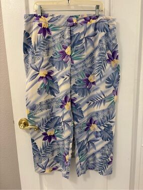 NEW august silk 100% Silk Cropped Pants in Blue Lavender, Yellow & Aqua